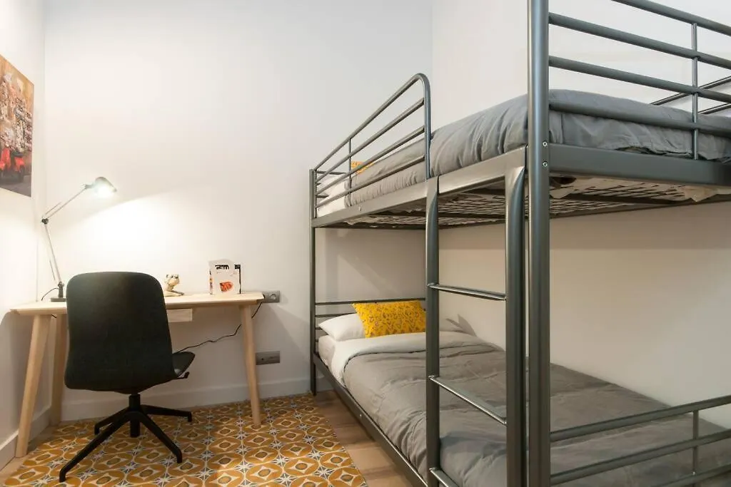 Fridays Flats Santa Monica Downtown And Dapper Villa Barcelona Spain