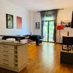 Hermoso Piso En El Centro De Barcelona